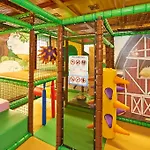 Aparthotel Sonnberg 4*