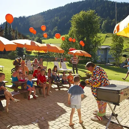 Sonnberg Aparthotel 4*