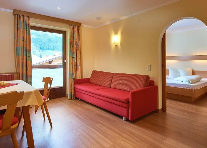 Sonnberg Aparthotel 4*