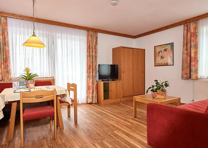 Sonnberg Aparthotel 4*